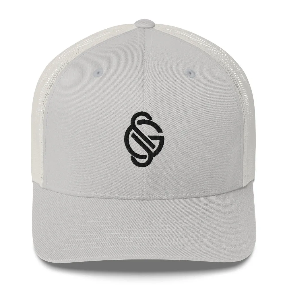 ELEVATED BASICS, TRUCKER CAP GS CLASSIC LOGO AVAILABLE IN 19 TRENDY COLORS