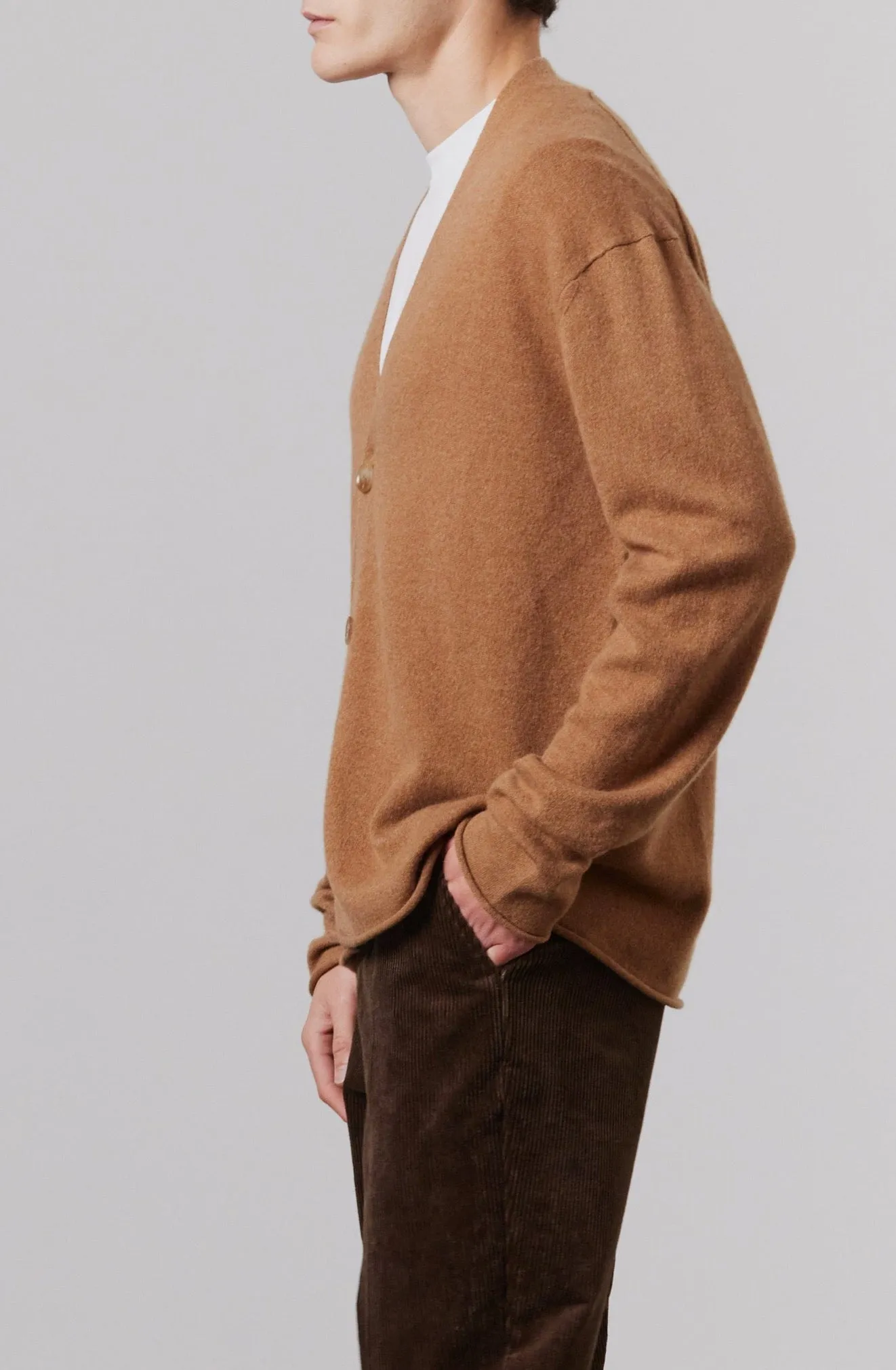 Mens Relaxed Cardigan - Tan