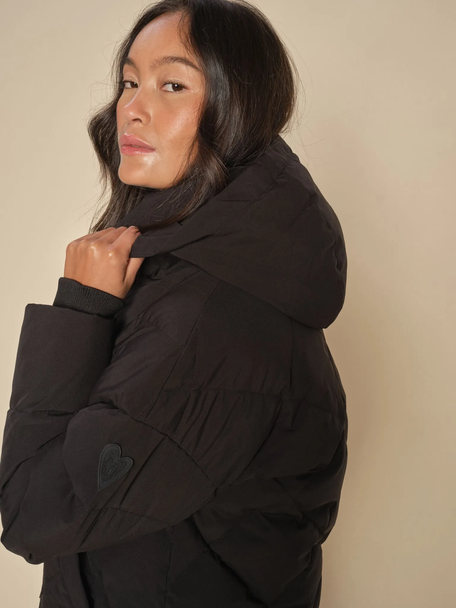 MMAhla Down Jacket