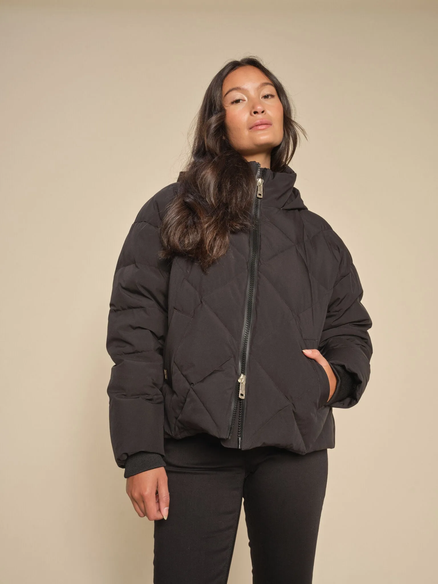 MMAhla Down Jacket