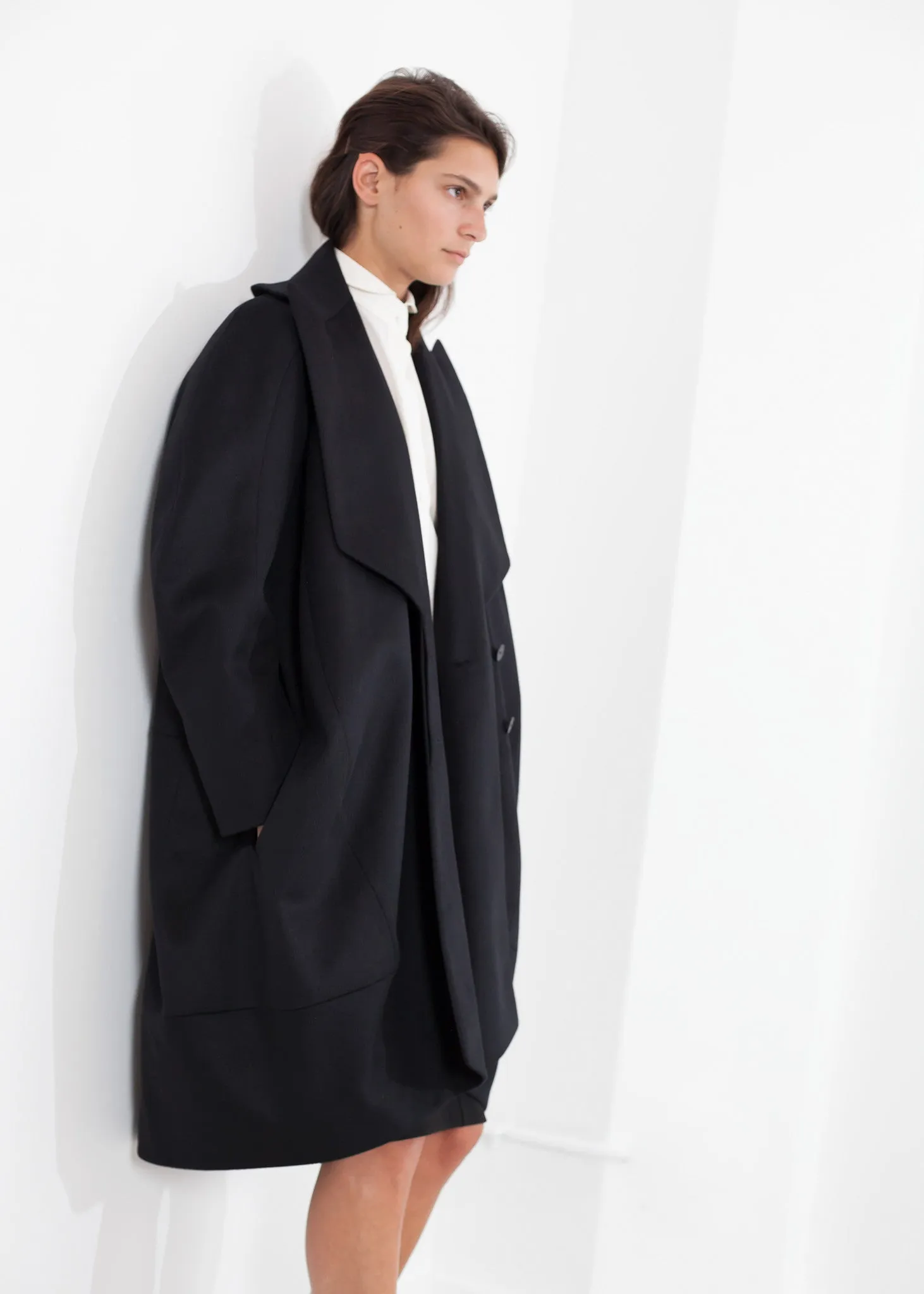 Shahmeena Cocoon Coat in Black -UEB