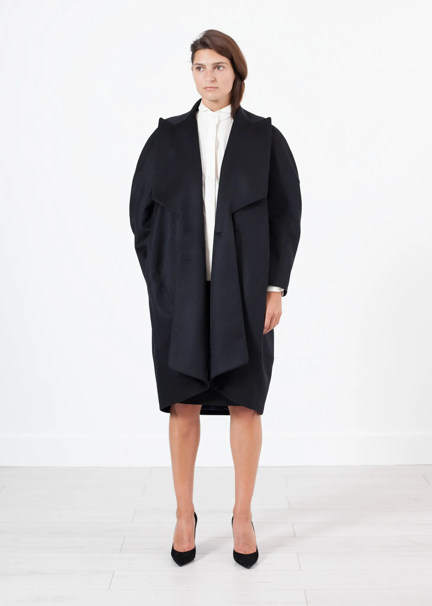 Shahmeena Cocoon Coat in Black -UEB