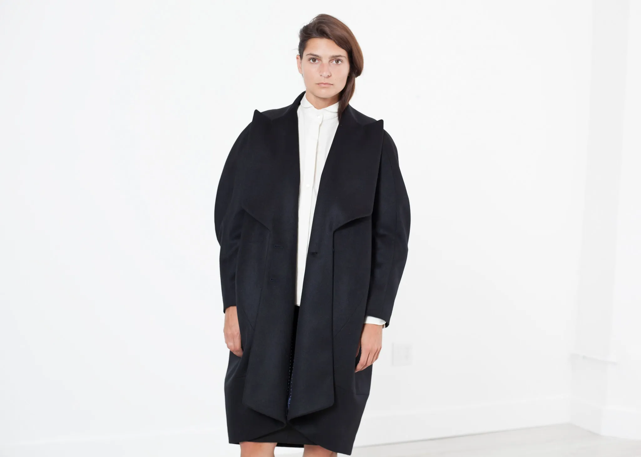 Shahmeena Cocoon Coat in Black -UEB