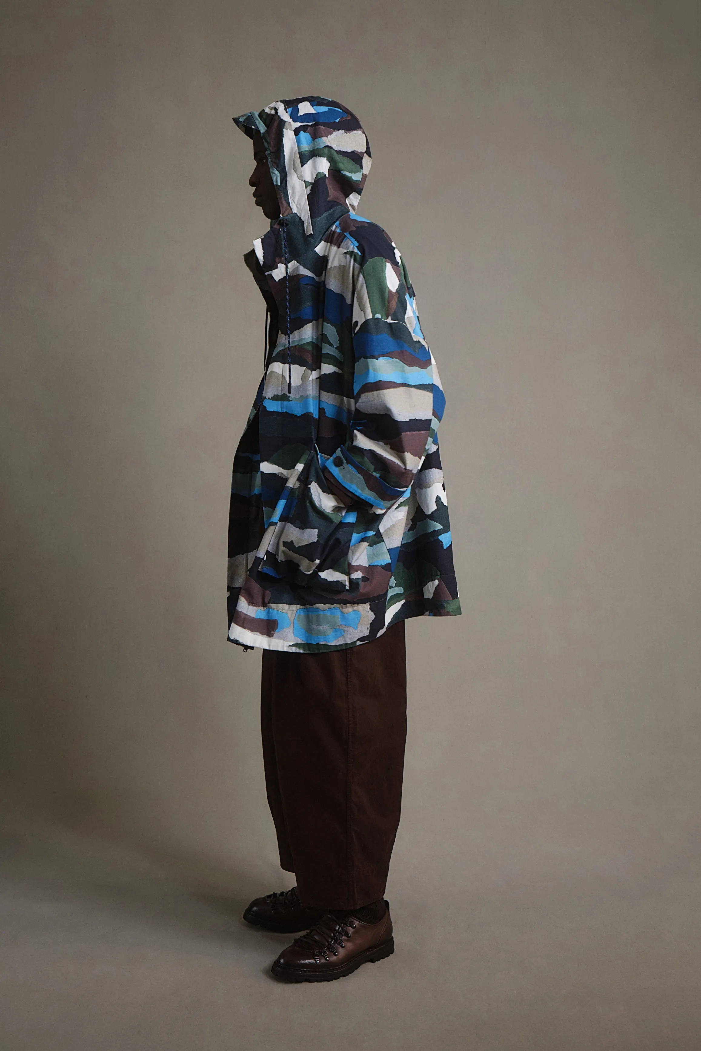 THE WAYFINDER COAT / TORN PAPER CAMO