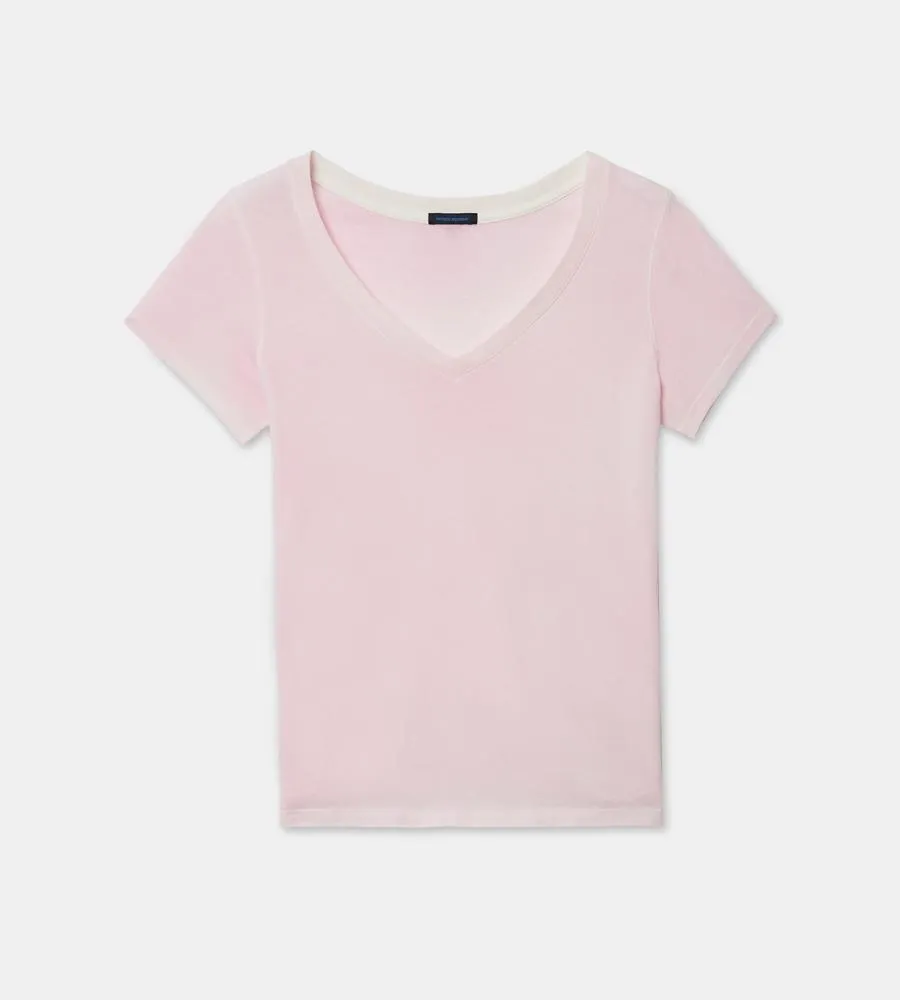 WOMEN'S LIGHTWEIGHT PIMA COTTON SPRAY WASH CLASSIC VEE T-SHIRT 687